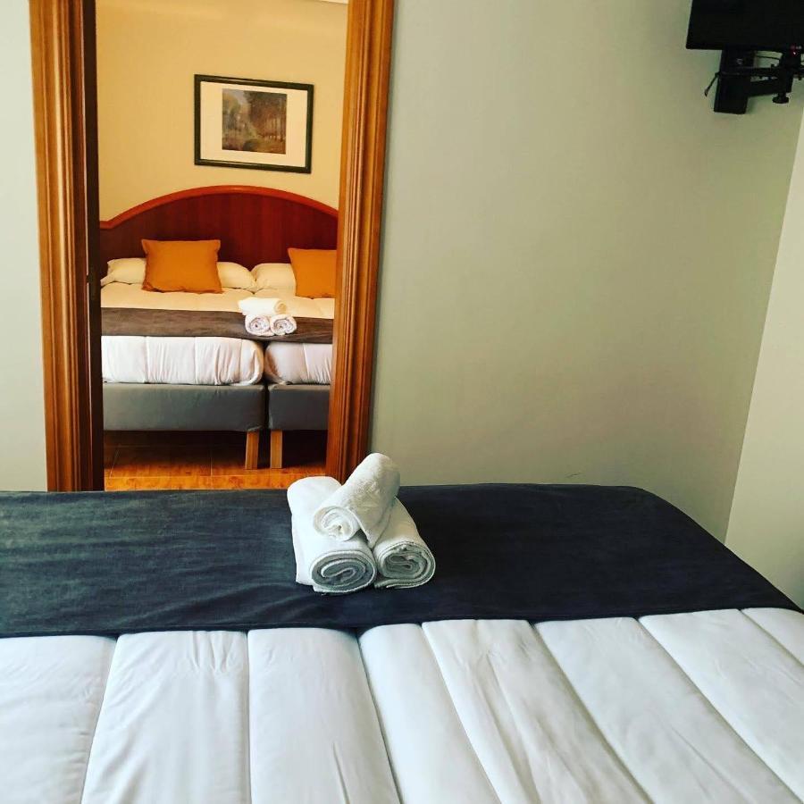 Hotel - Apartamentos Pena Santa Benia De Onis Esterno foto