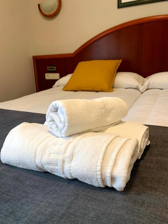 Hotel - Apartamentos Pena Santa Benia De Onis Esterno foto