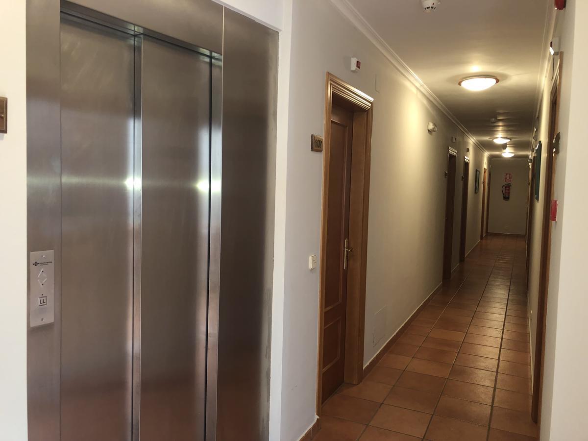 Hotel - Apartamentos Pena Santa Benia De Onis Esterno foto